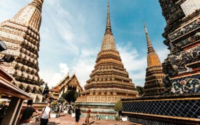 How to Scale Your Online Brand While Traveling Solo